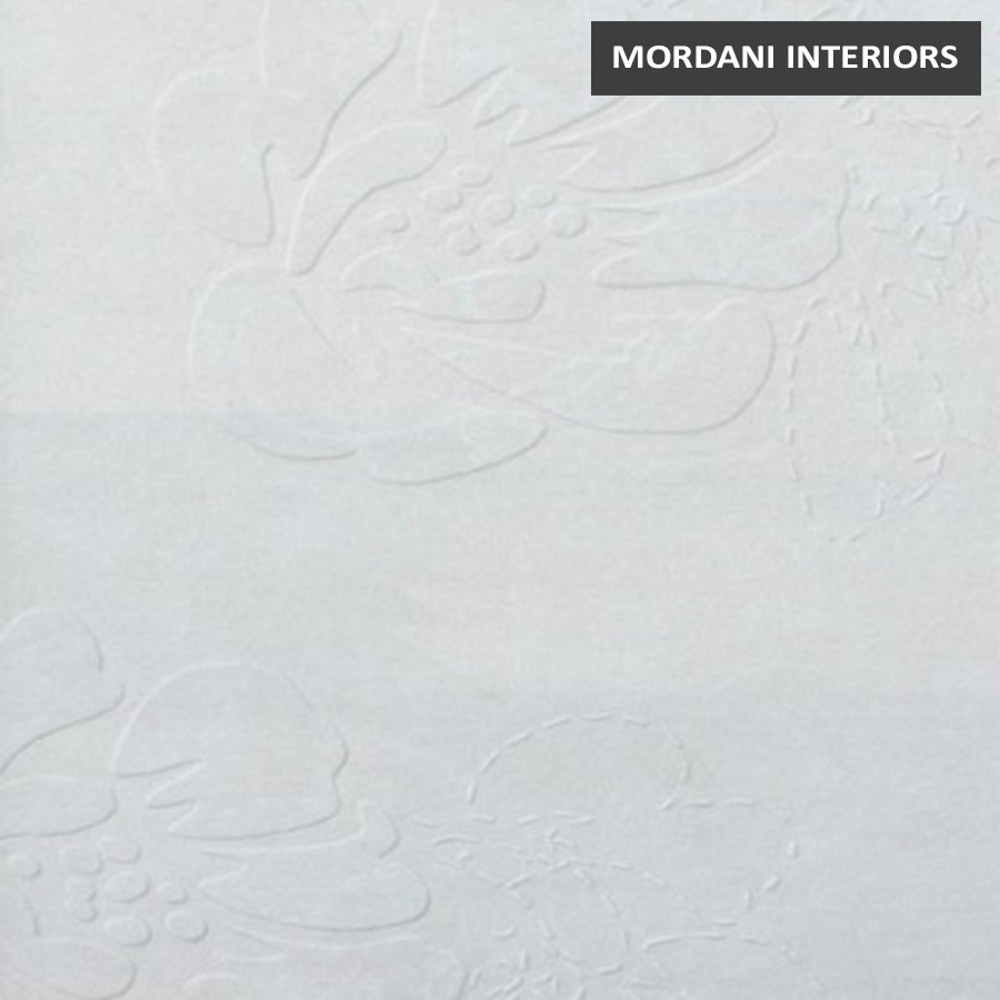 004 A Elegant  White Floral Area Rug